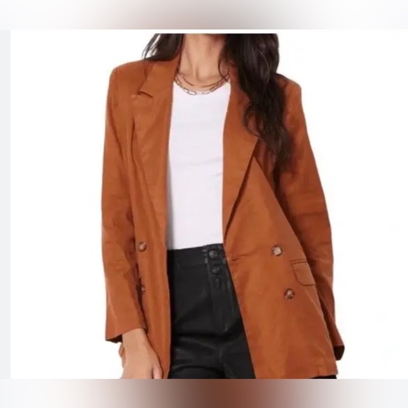 Evereve: Alexa Double Breasted Blazer. XS. Carmel Cafe. Brand new with tags! - Picture 2 of 7